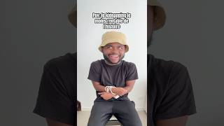 Toujours vérifier la marchandise😂 mauricestv humour waynestv [upl. by Pansie547]