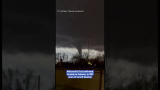 Wisconsin tornado leaves damage but no serious injuries [upl. by Gottuard]