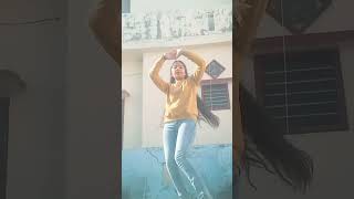 song dance makhna❤💞 youtubeshorts shortsdance [upl. by Olinad]