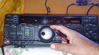 Yaesu FT1000MP MARKV Field HF Transceiver scanning 20 meterband [upl. by Adnohsek739]