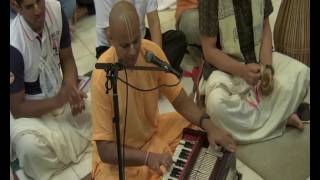 Gaur Gopal Pr Kirtan [upl. by Yeltrab]