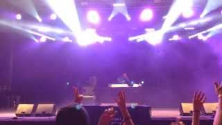 De La Soul  Feel Good Inc Maseos Cackle Live At Indiependence 2013 Mitchelstown Cork [upl. by Gelb]