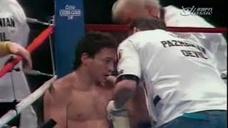 Hector Camacho Sr vs Vinny Pazienza [upl. by Munmro]