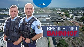 Brennpunkt Bahnhof  Helfer im Einsatz  MDR [upl. by Aliuqaj]