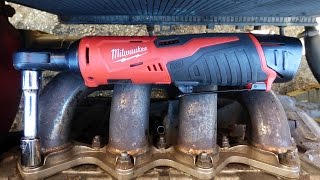 Milwaukee cordless ratchet 2457 unboxing and review [upl. by Fini]