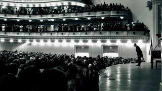 Vladimir Horowitz plays The Stars and Stripes Forever as a final encore 1948 [upl. by Obidiah]