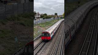 Piccadilly line  1973 Stock  departing from Boston Manor 1973stock piccadillyline [upl. by Oaht]