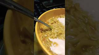 Oodle cheese spreadfoodytrecipeshortvideoviralshotsstreetfoodtrendingoodlegoviral [upl. by Aizan]