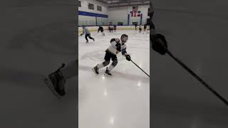 Inside Outside x2 backwards crossovers hockeytraining hockey hockeyskillstraining [upl. by Scheld741]