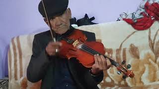 Old Style Transylvanian fiddle from Budești Nucu Harleț [upl. by Feirahs]