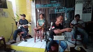 Surat Untukmu  DLloyd cover by etBrotherz [upl. by Hurty]