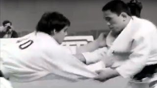 1976 II Campeonato mundial junior de Judo  Madrid  Takahiro Nishida Ezio Gamba [upl. by Eidualc]