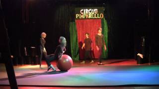 Balance beim Circus Pimparello [upl. by Rhyner]