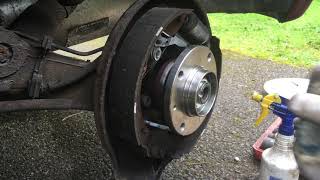 Citroën Xsara Picasso 2008 Rear Wheel Bearing Replacement [upl. by Ebsen]