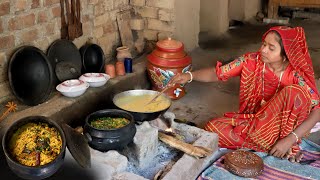 Gujarat Village Traditional Khichdi Kadhi Recipe  Village Food [upl. by Thevenot]