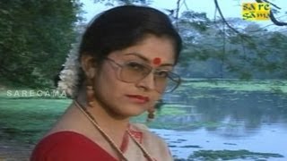 Aaro Bhalo Hoto  Bengali Video Song  Hemanta Mukhopadhyay [upl. by Tepper]