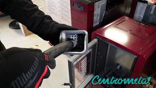 CENTROMETAL  Granulu kamīna Z6 apkope  Чистка пеллетного камина Z6  How to clean pellet stove Z6 [upl. by Nod406]