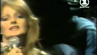 Bonnie Tyler  If I Sing You a Love Song  UK TV  19780729 [upl. by Stanleigh]