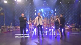 Showmatch 2014  Las cargadas de Tinelli a Larry de Clay por el Boca vs River [upl. by Ehtiaf]