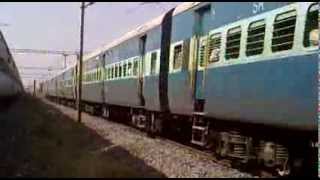 Crossing between Cholan and Pallavan Express [upl. by Arocat441]