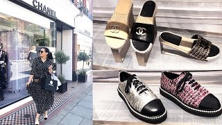 Shopping In Chanel  New Chanel ParisHamburg 201718 Métiers dart Collection [upl. by Clare286]