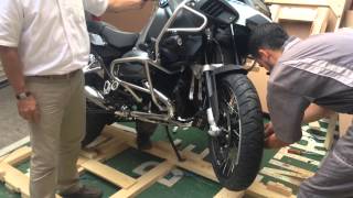 2014 BMW R 1200 GS Adventure Unpacking and First Ride [upl. by Conger]