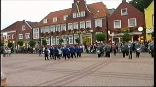 Spielmannszug Jever Zapfenstreich in Esens am 12 Juli 2013 [upl. by Ynattir]