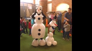 Frozen  Olaf bailando en fiesta infantil [upl. by Nibuz]