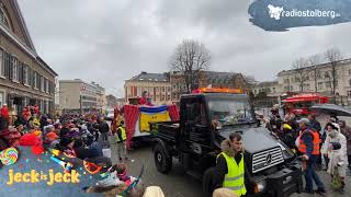 Karneval in Stolberg Rosenmontagszug in der Innenstadt [upl. by Aihsenor]