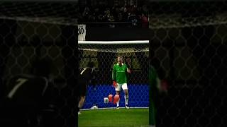 Van Der Sar vs Yashinfootball [upl. by Veron]