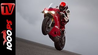 2015  Ducati 1299 Panigale Test  Action Sound Fazit [upl. by Irvine]