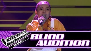 Akilah  Cant Remember To Forget You  Blind Auditions  The Voice Kids Indonesia Season 3 GTV 2018 [upl. by Hiller]