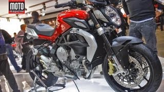 Salon de Milan  Mv Agusta 800 Brutale 2013 la classe [upl. by Kcirde]