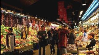 Barcellona  Mercato de La Boqueria [upl. by Sandry632]