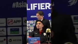 Aksi Tengil Marcelino Ferdinand pamer piala man of the match timnasindonesia funny short [upl. by Kondon]