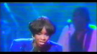 Gladys Knight  End of the Road Medley LIVE [upl. by Rhona132]