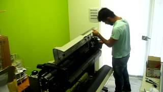 Plotter HP DesignJet 500 [upl. by Tove]