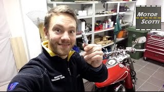 Changing the spark splugs  Yamaha XVS 1100 Drag Star [upl. by Web332]