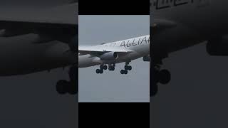 NO FLAPS EMERGENCY LANDING Lufthansa A340 [upl. by Jump822]