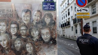 À Lille lannulation dun hommage à Charlie Hebdo par le cinéma lUnivers provoque la polémique [upl. by Ahab]