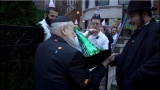 Bucherim Celebrates Their Magid Shiur’s Birthday [upl. by Colon]