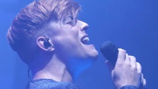 Loïc Nottet  MrMme Live 29072023 Les gens d’ère [upl. by Ylrehc145]