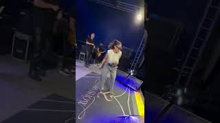 Samyra show cantando vilinha [upl. by Kaspar773]