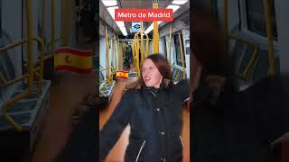 Venezolanos 🇻🇪 en el metro de Madrid 🇪🇸😄 humor españa venezolanosenelmundo venezolanoseneuropa [upl. by Lleunamme46]