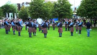 Cullybackey Pipe Band prepare for the MSR  World Pipe Band Championships 2010 [upl. by Norm327]