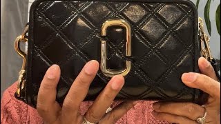 What Fits Inside  Marc Jacobs  The Quilted Softshot 21 Bag [upl. by Eusebio379]