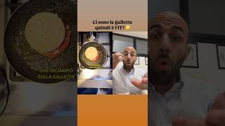 Ci sono le gallette quindi è FIT 🤔 ricetta ricettafit fit ricette dieta divertente ironia [upl. by Wardieu]