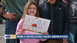 Pesaro il caso della scuola ‘Collodi’ genitori in piazza [upl. by Kisung]