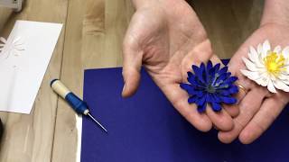 How to make a daisy paper flower using SIZZIX BigShot Machine and BIGZ die [upl. by Pammi71]