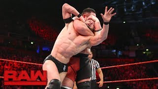 Finn Bálor vs Samoa Joe Raw Nov 6 2017 [upl. by Hutson715]